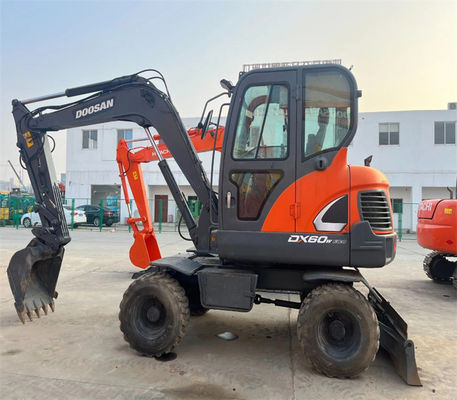 Excavadora hidráulica de segunda mão Doosan Excavadora pré-propriedade 7530mm raio