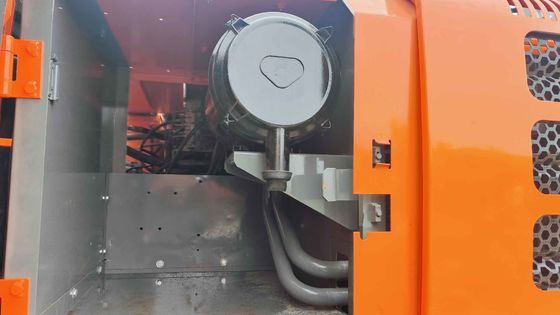 Laranja Bom estado 19400KG Usado Hitachi Excavator Zx200 com 109.6kw de potência