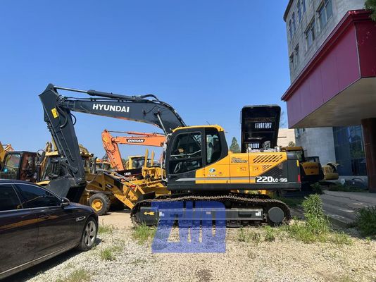 Escavadeira Hyundai de 22 toneladas Usada 220LC-9S