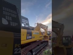 Escavadeira Komatsu PC220 com desempenho estável, para construção civil e transformação de terras agrícolas
